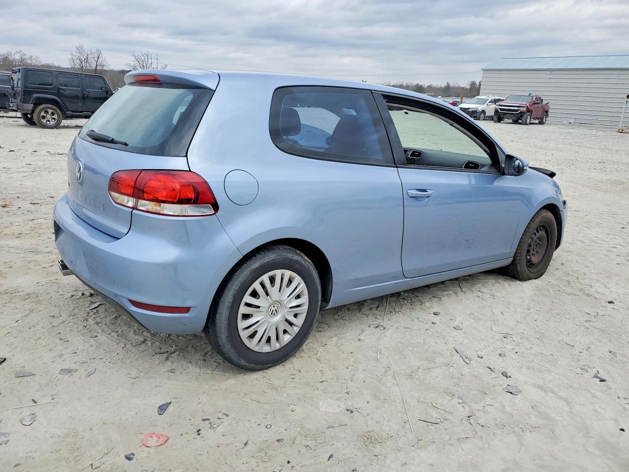2011 VOLKSWAGEN GOLF photo 3
