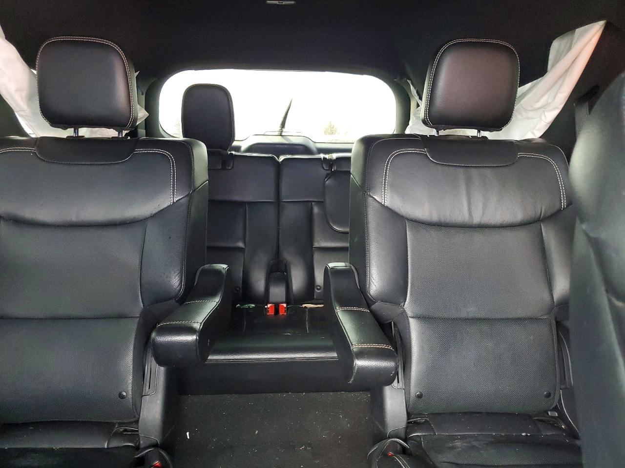 2020 FORD EXPLORER ST photo 19