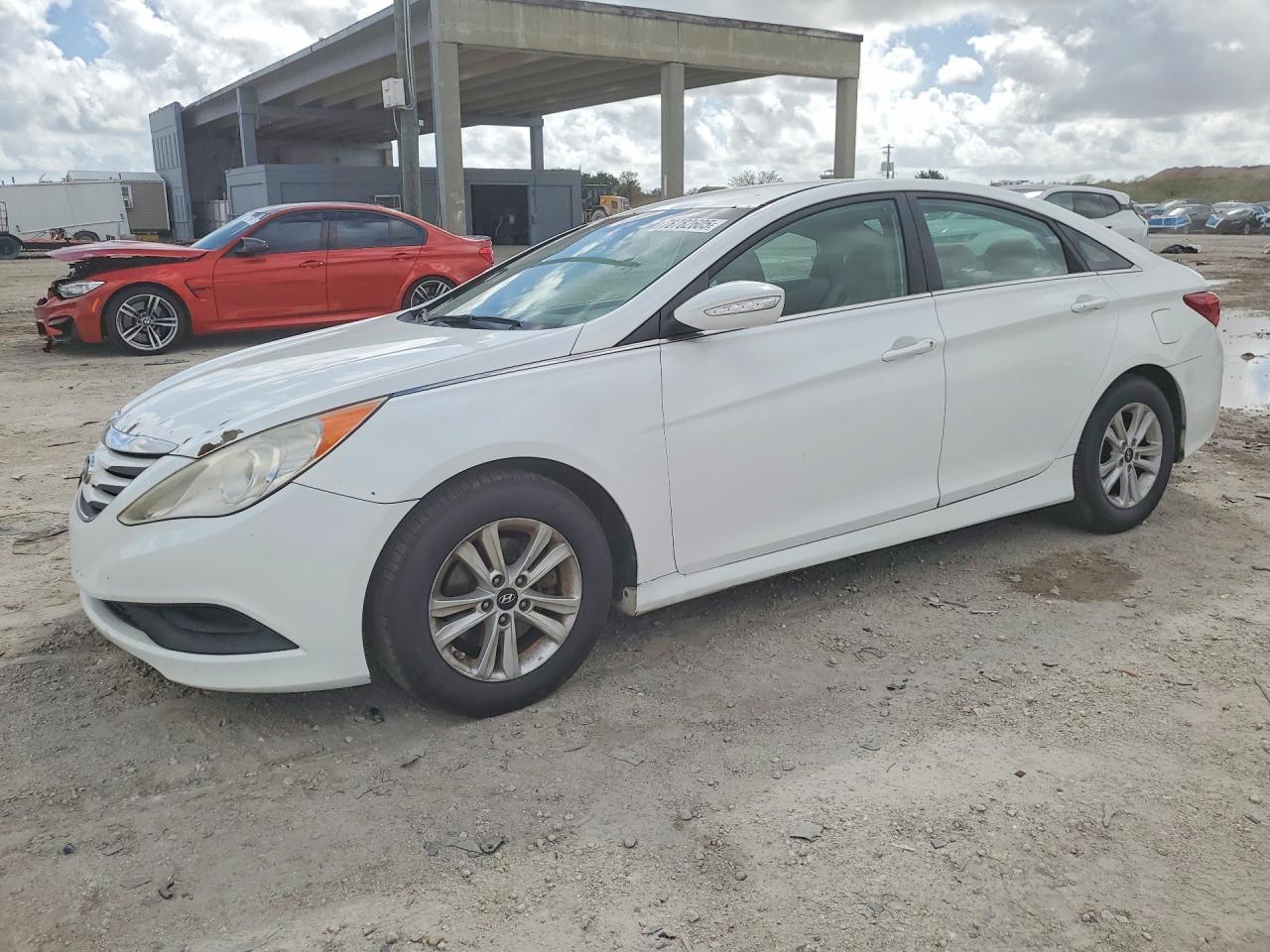 2014 HYUNDAI SONATA