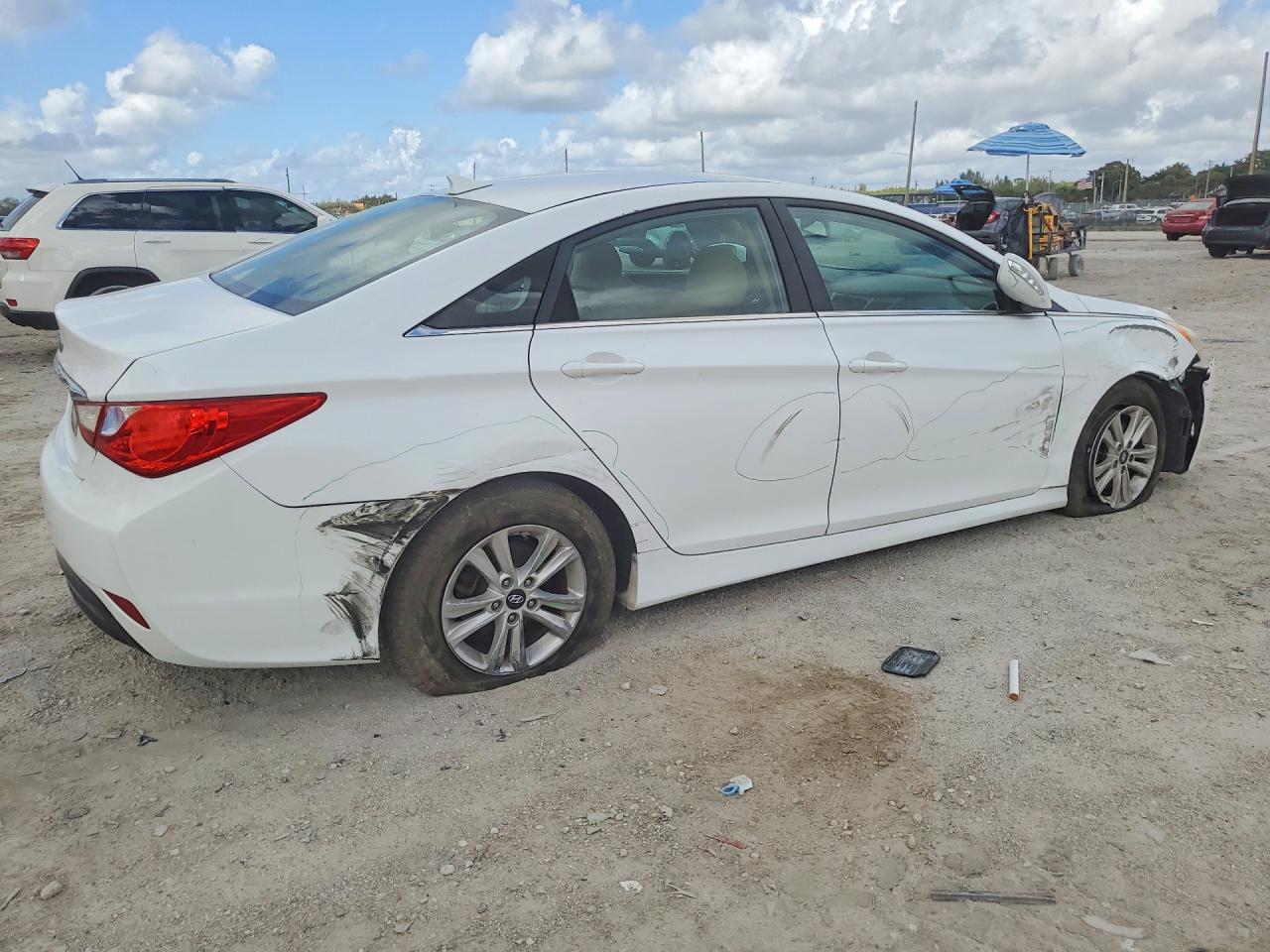 2014 HYUNDAI SONATA GLS photo 5