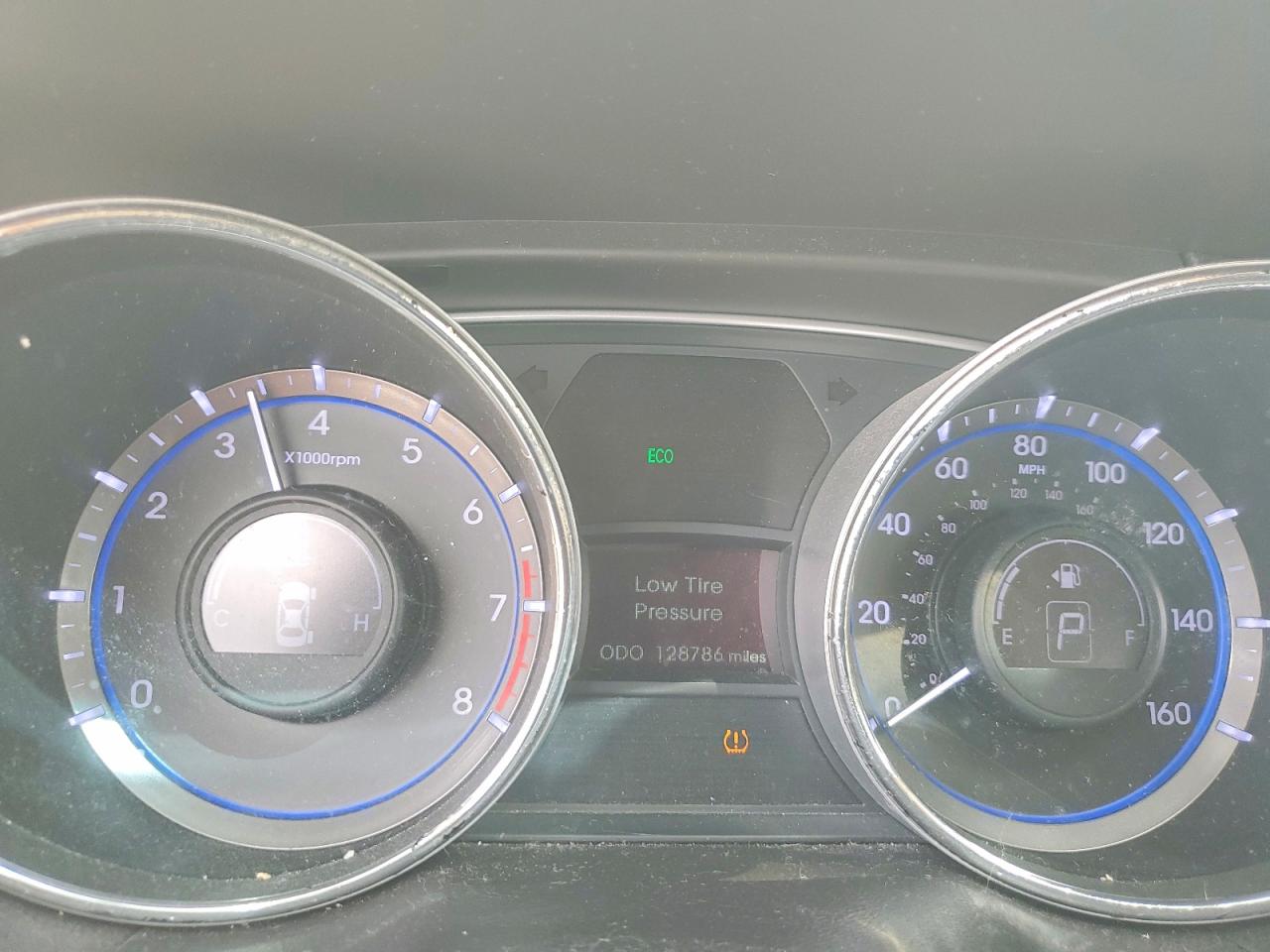 2014 HYUNDAI SONATA GLS photo 17