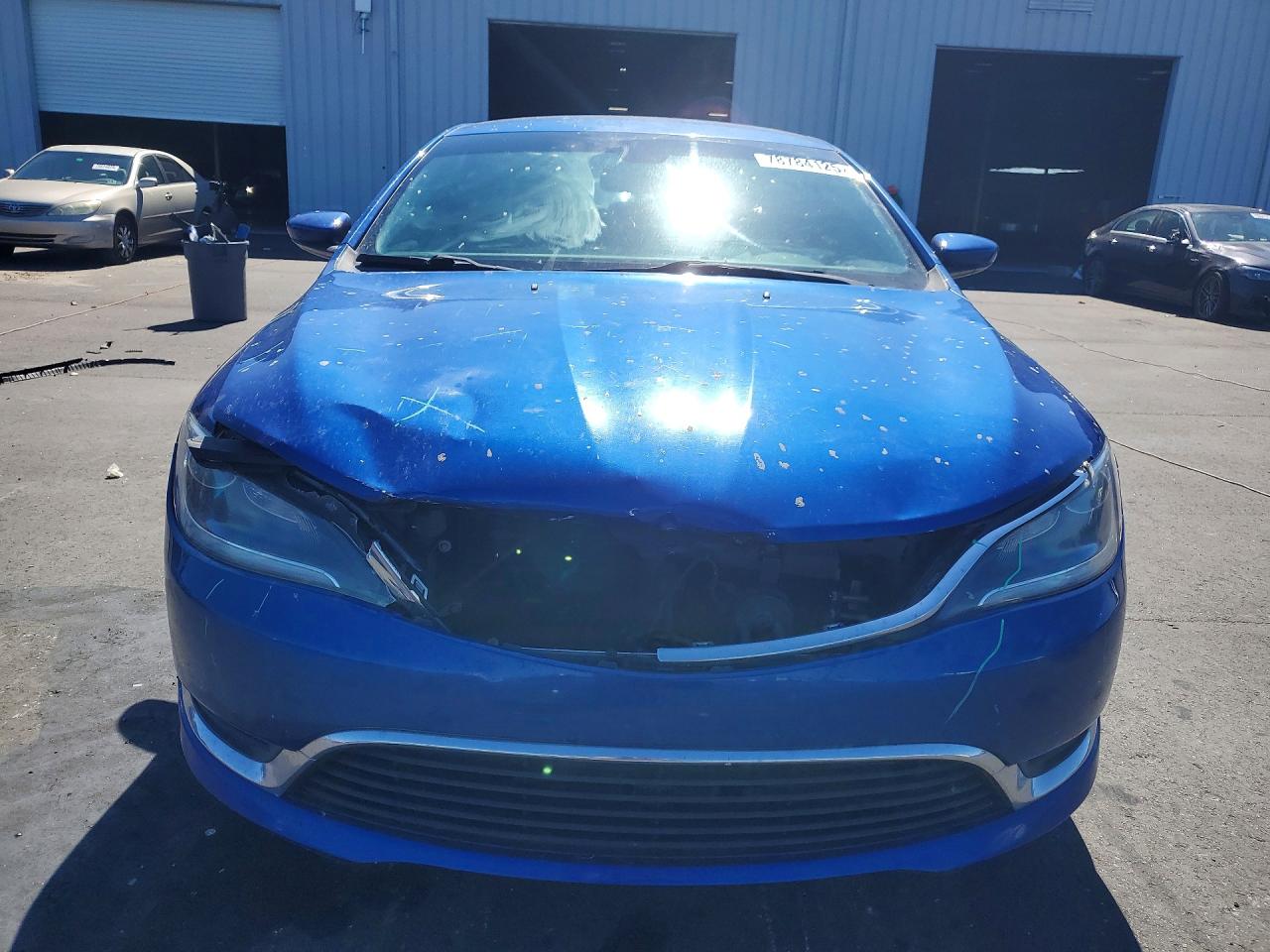 2015 CHRYSLER 200 LIMITED photo 9