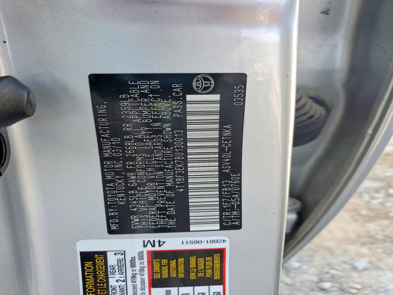2011 TOYOTA CAMRY LE photo 23