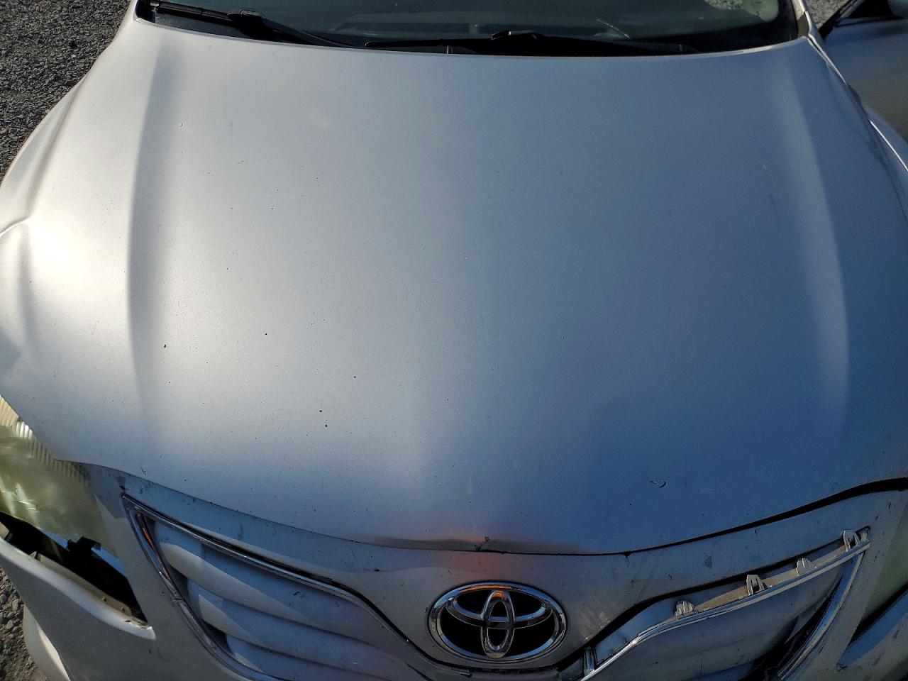2011 TOYOTA CAMRY LE photo 21