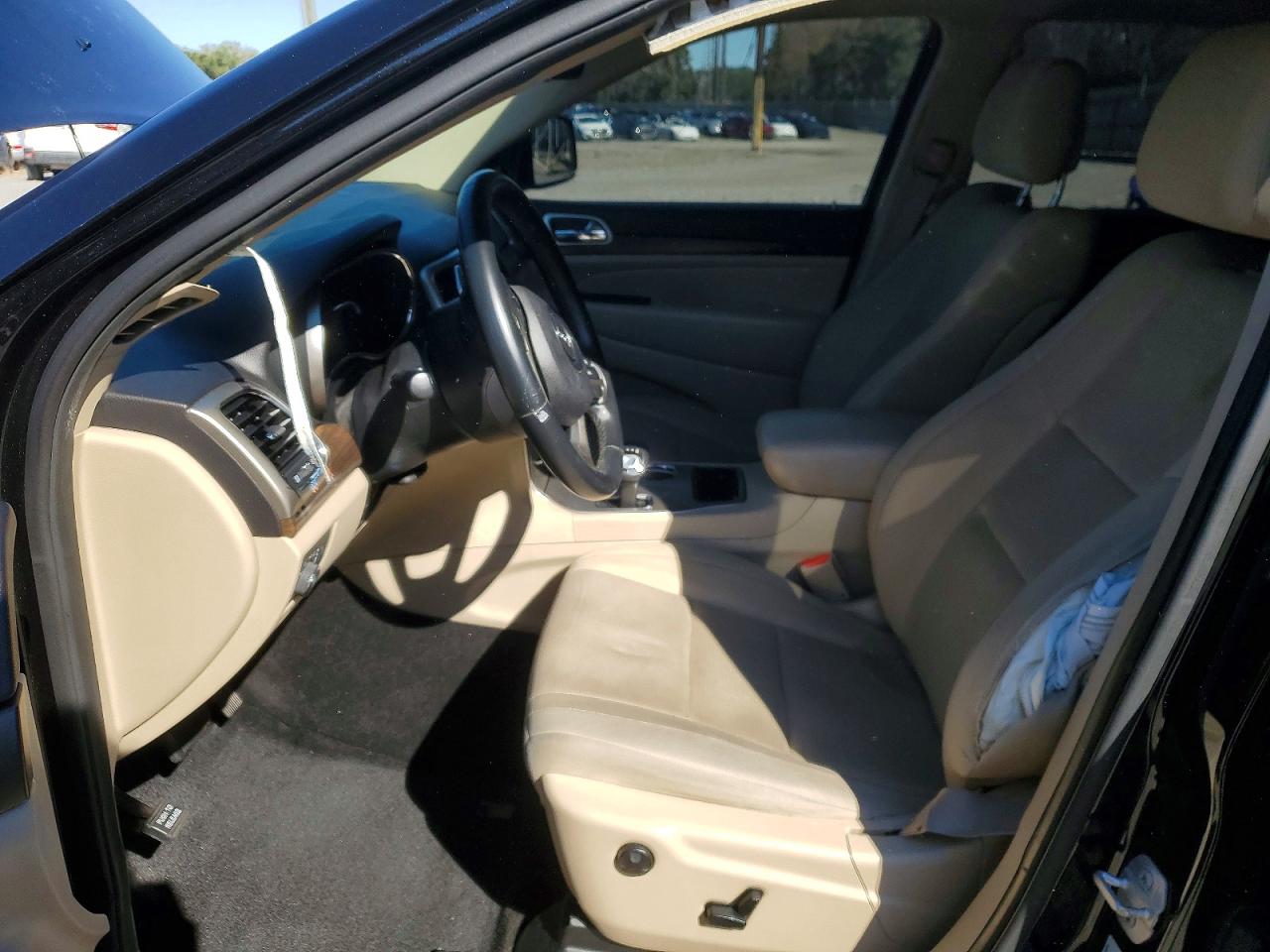 2015 JEEP GRAND CHEROKEE LAREDO photo 7