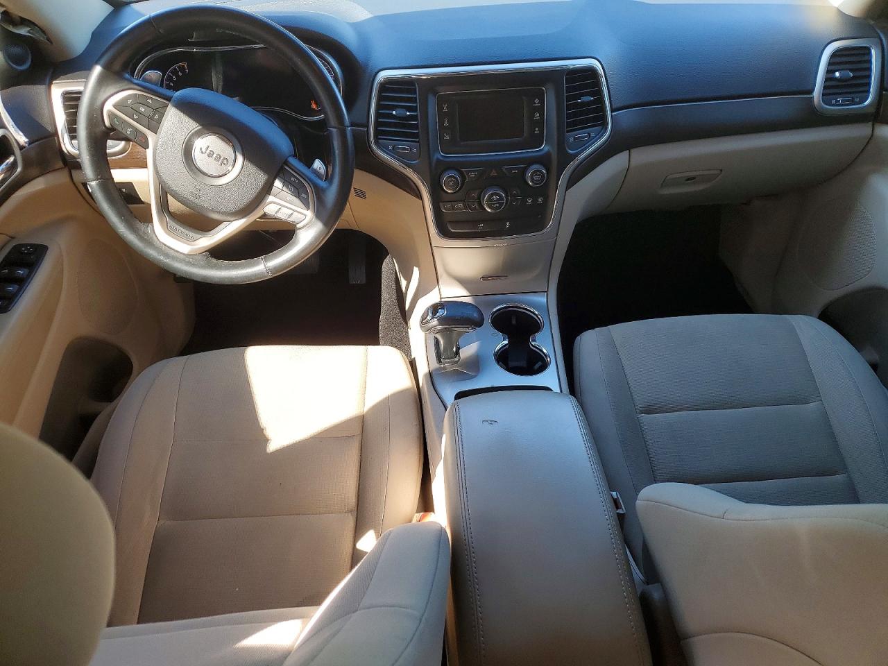 2015 JEEP GRAND CHEROKEE LAREDO photo 8