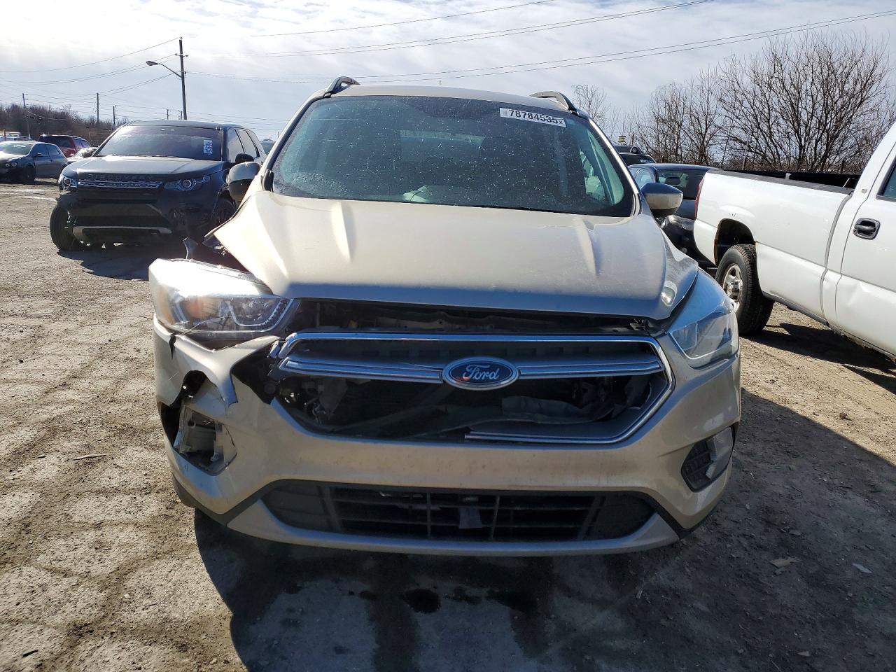 2017 FORD ESCAPE SE photo 5