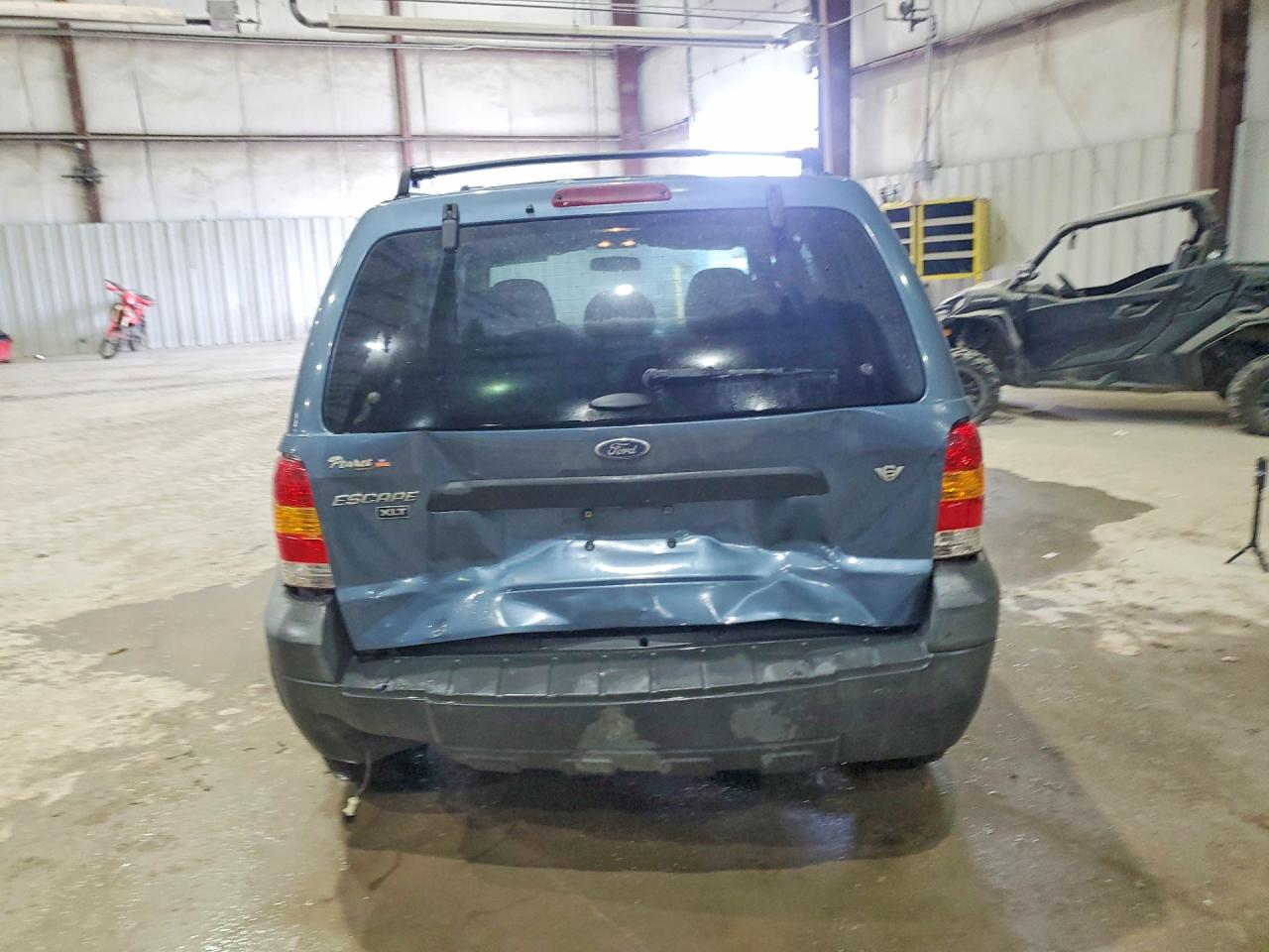 2005 FORD ESCAPE XLT photo 6