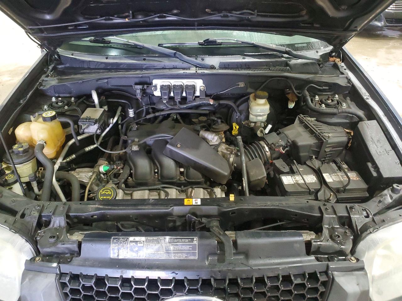 2005 FORD ESCAPE XLT photo 12