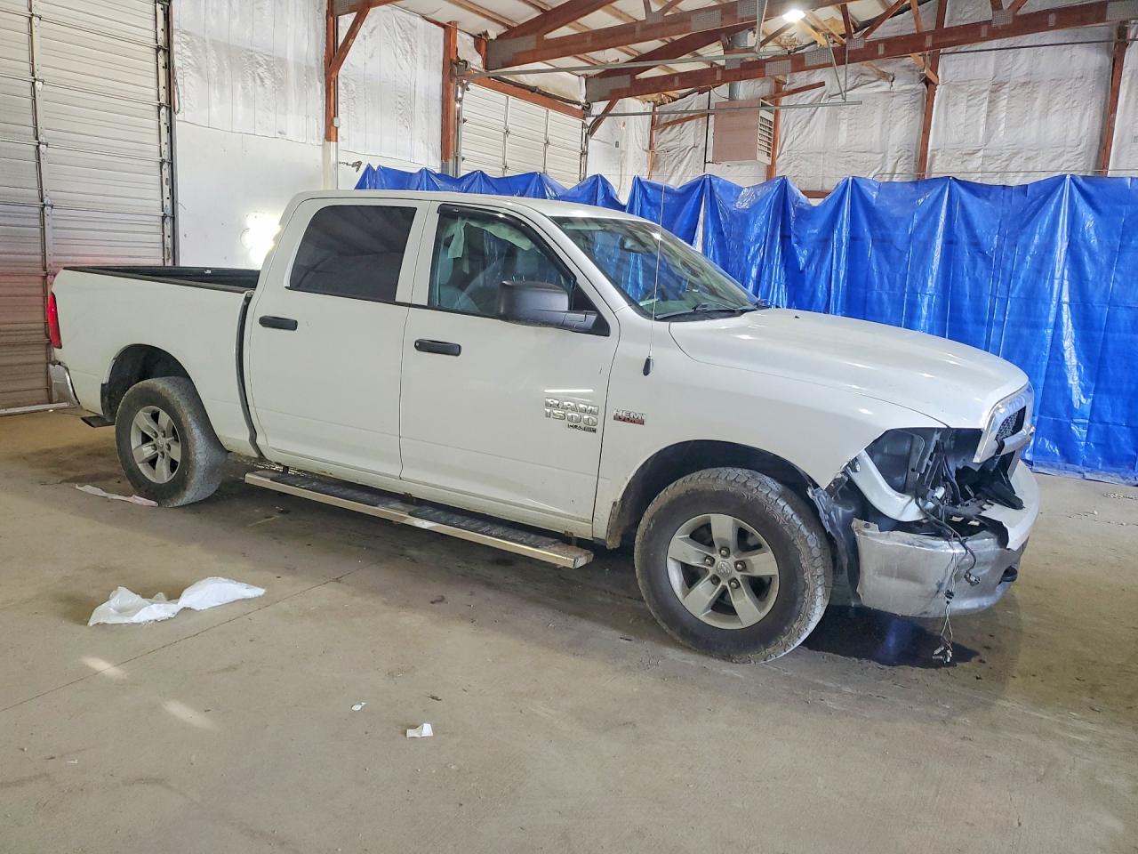 2019 RAM 1500 CLASSIC TRADESMAN photo 4