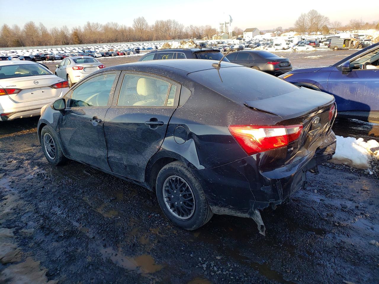 2013 KIA RIO LX photo 2