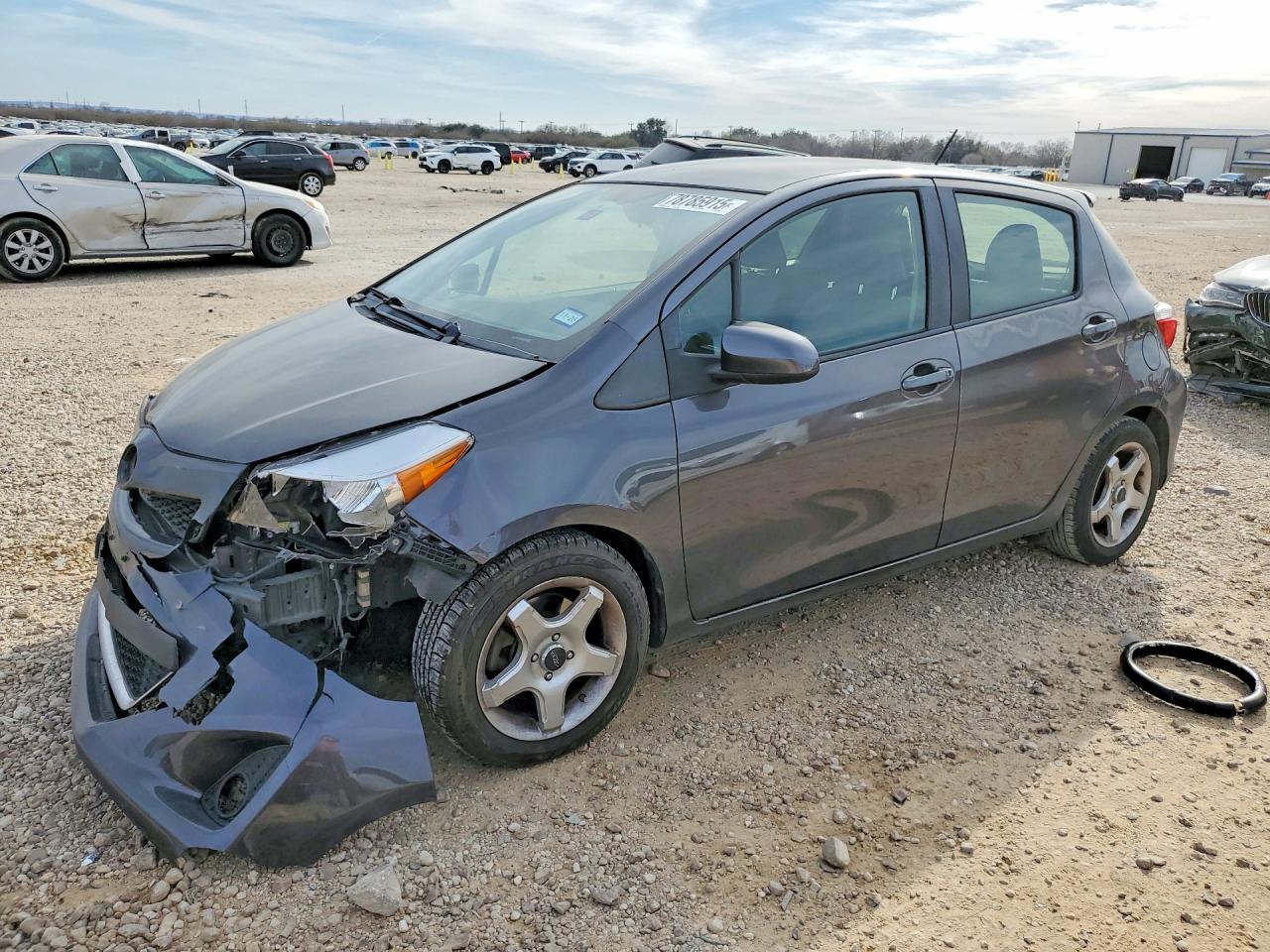 2014 TOYOTA YARIS