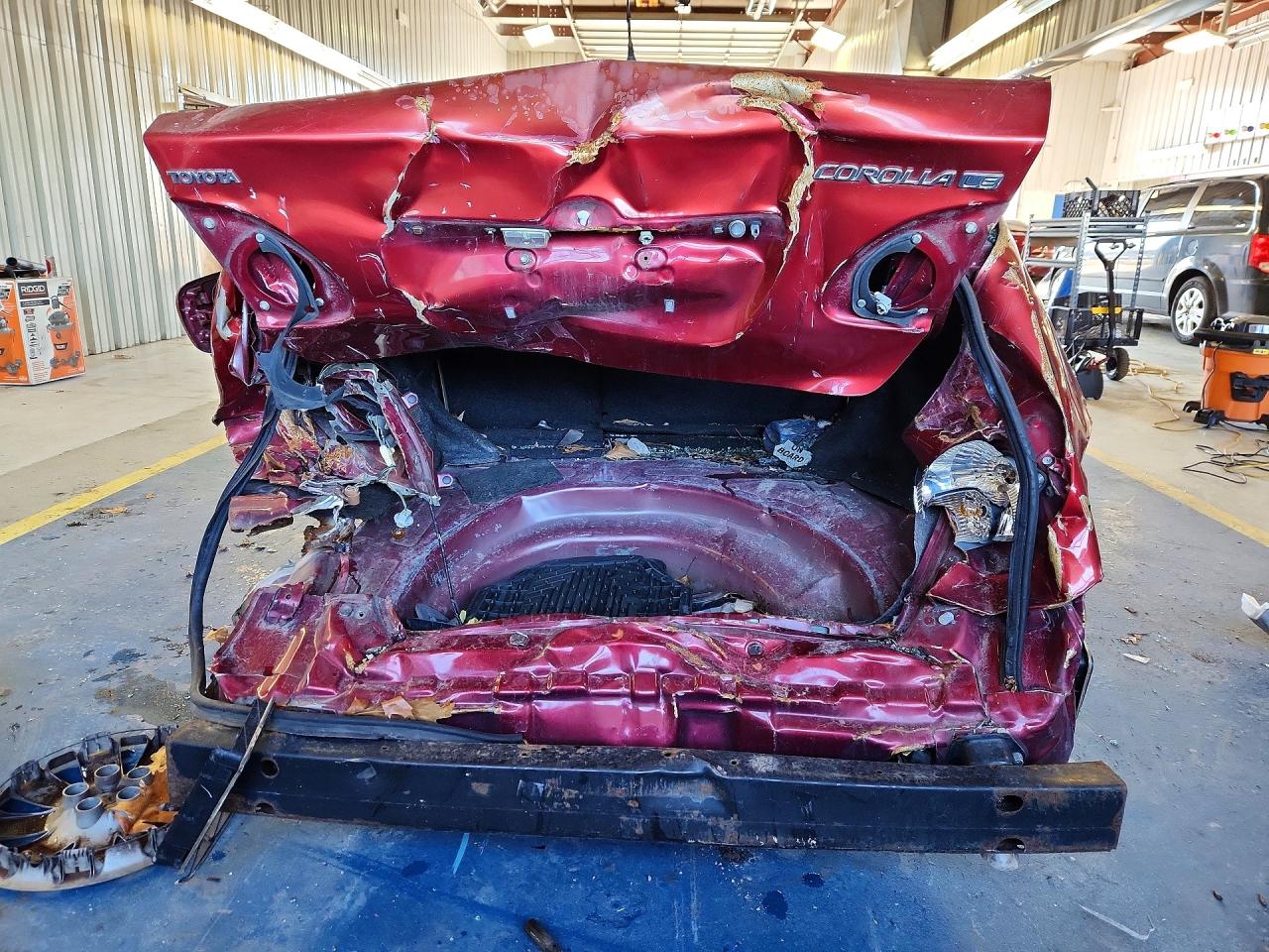 2006 TOYOTA COROLLA LE photo 16