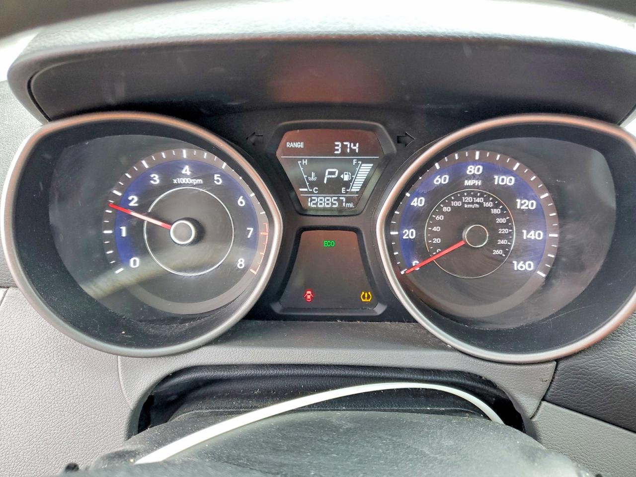 2015 HYUNDAI ELANTRA SE photo 17