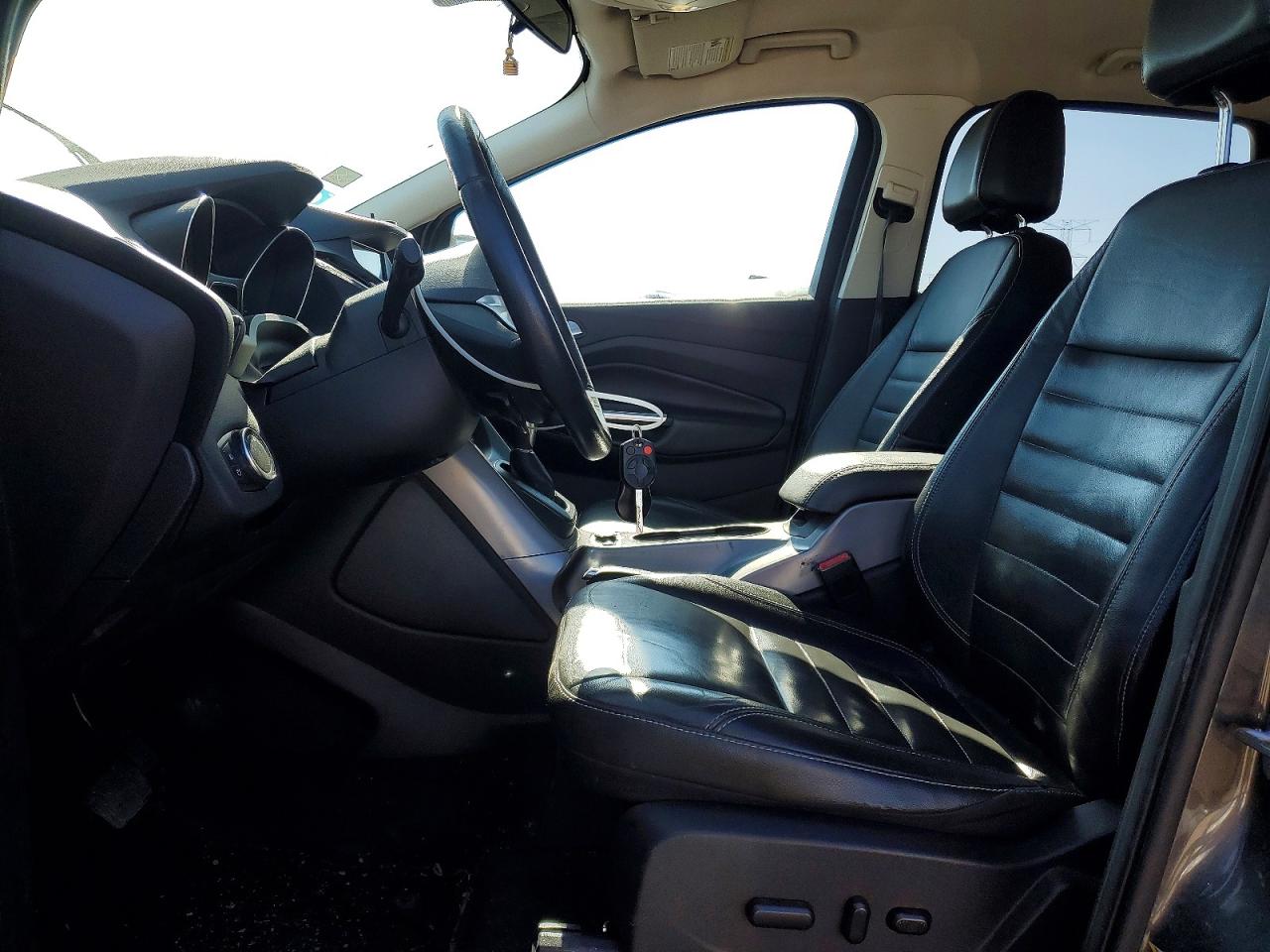 2016 FORD ESCAPE SE photo 7