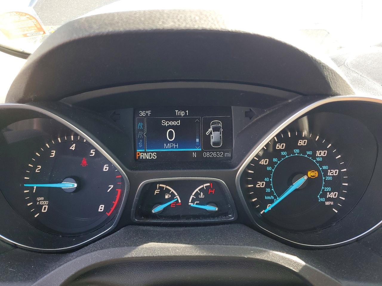 2016 FORD ESCAPE SE photo 9