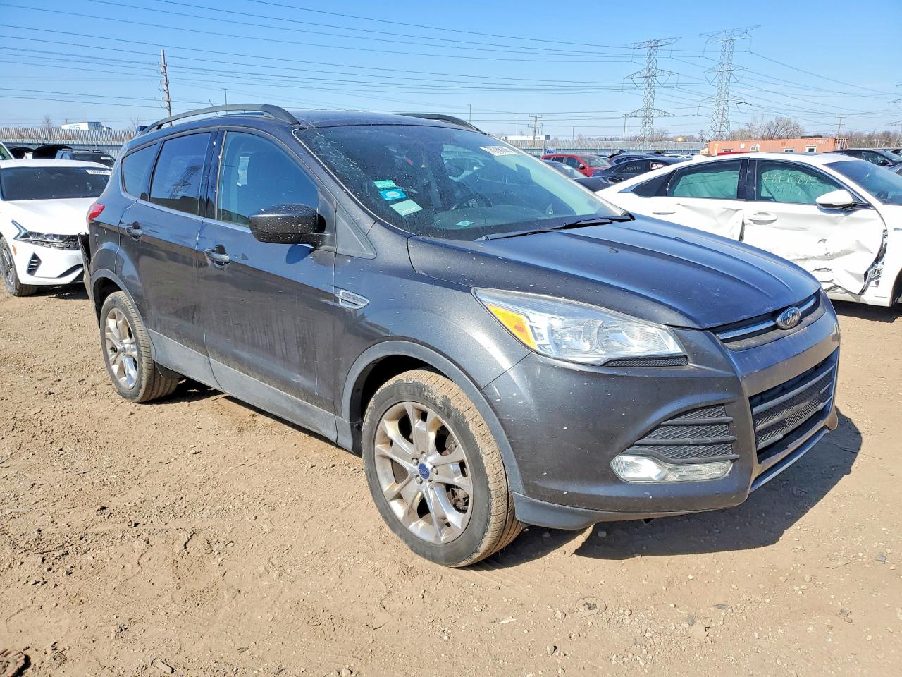 2016 FORD ESCAPE SE photo 4