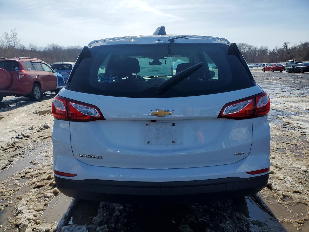 2020 CHEVROLET EQUINOX LS photo 11