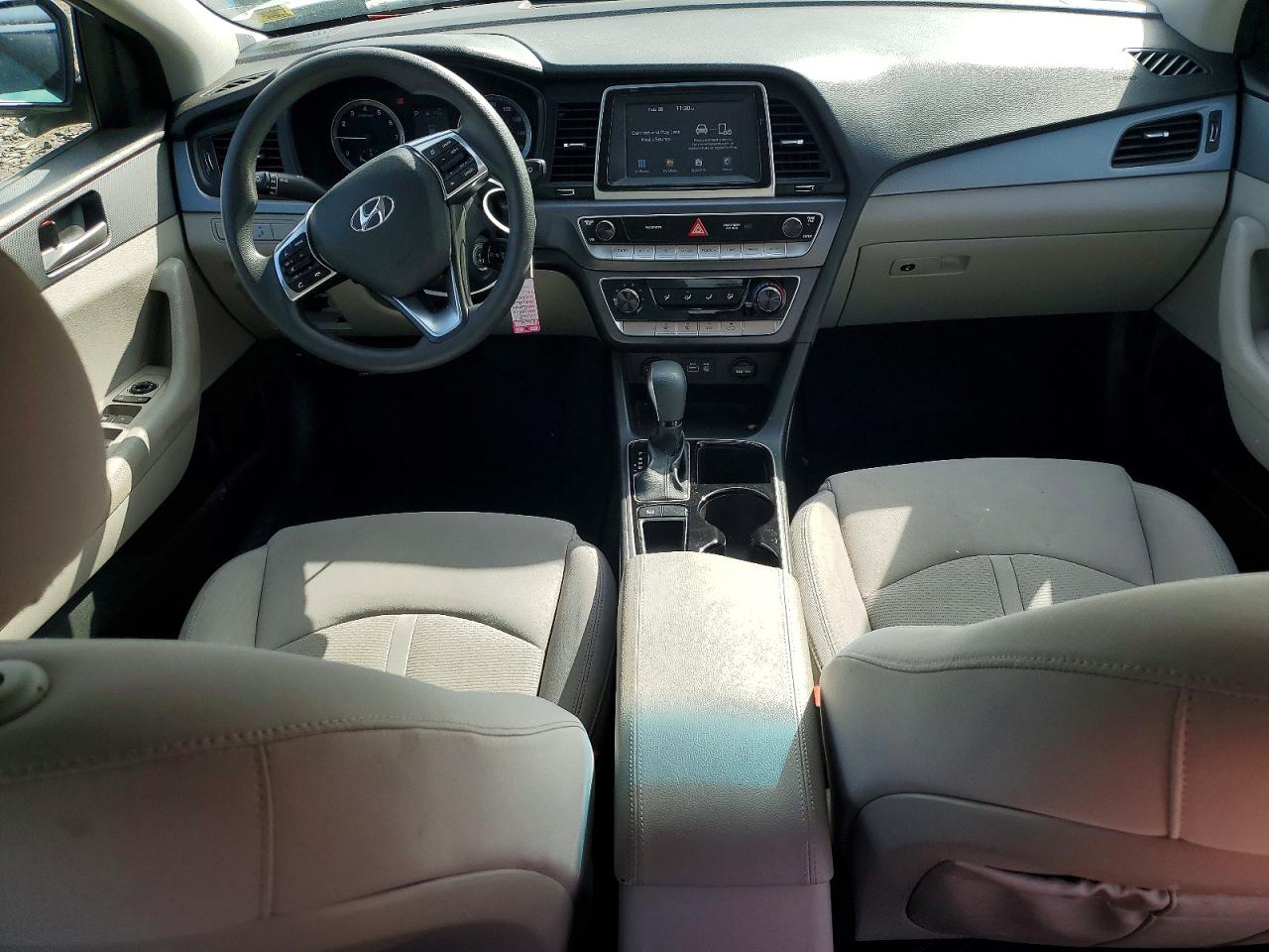 2018 HYUNDAI SONATA SE photo 15