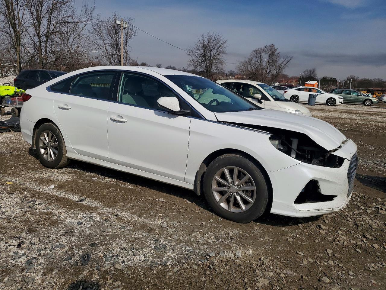 2018 HYUNDAI SONATA SE photo 7