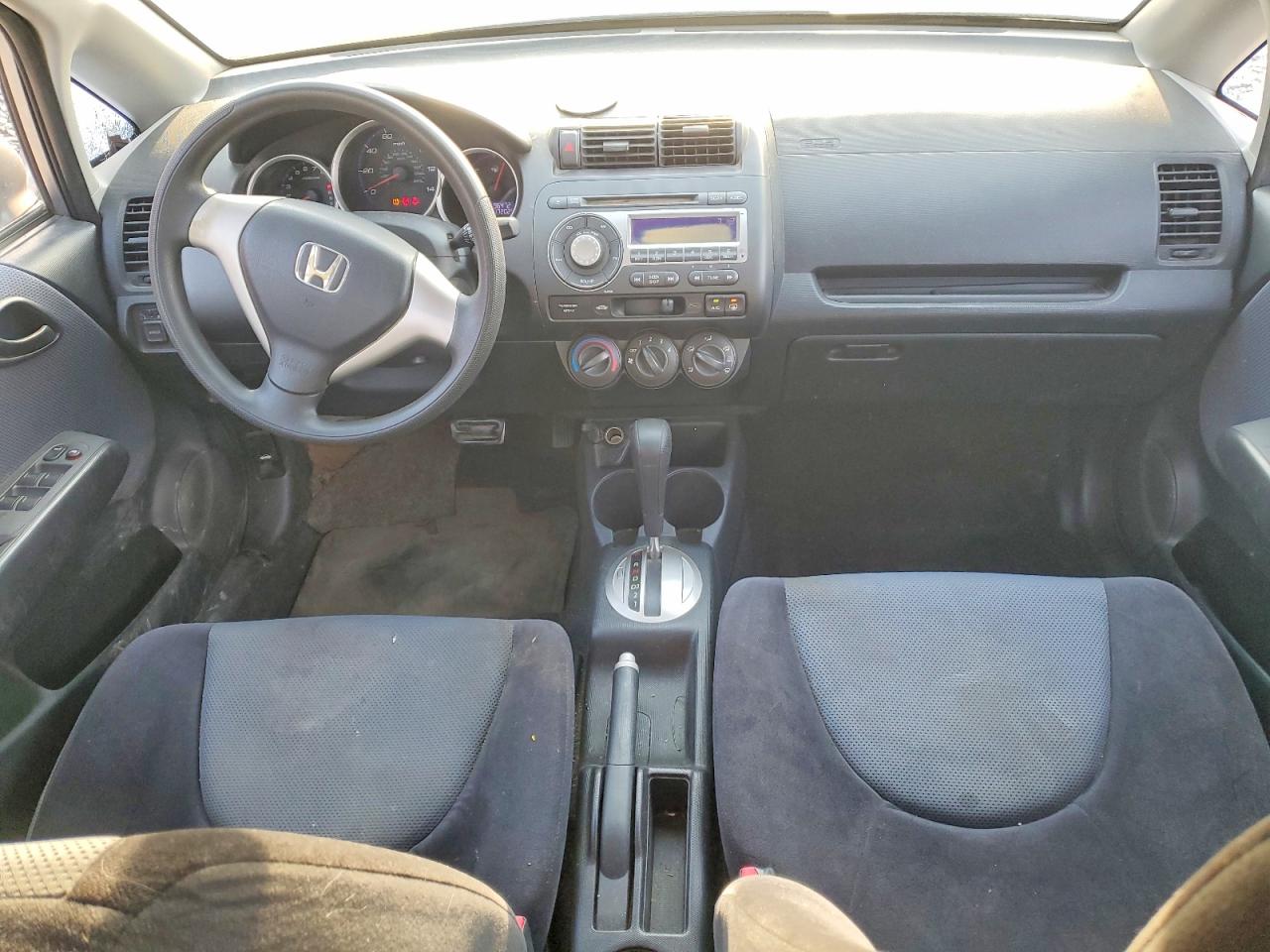2008 HONDA FIT photo 15