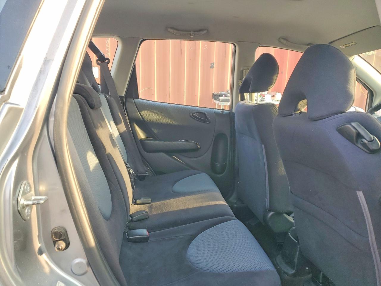 2008 HONDA FIT photo 19
