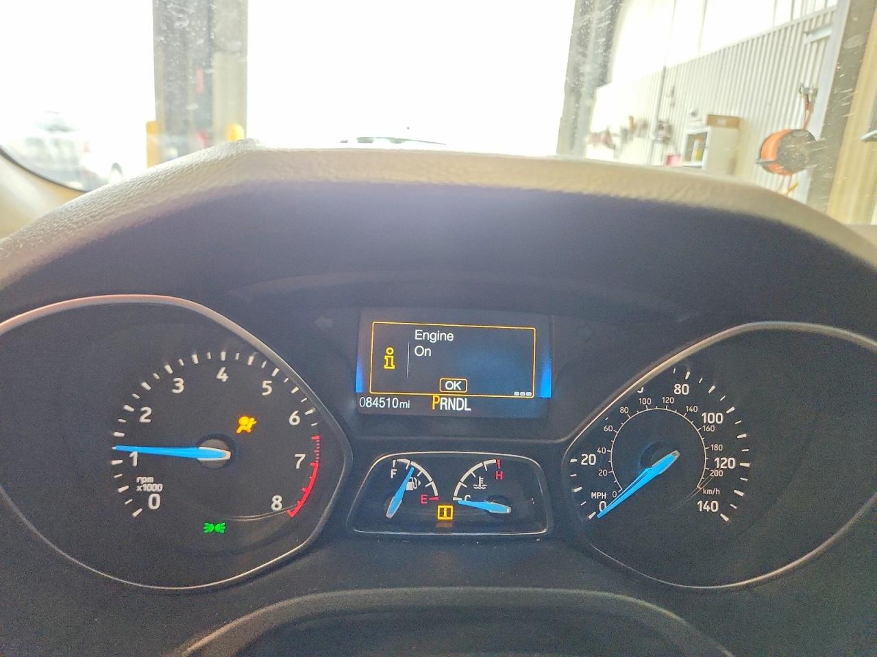 2017 FORD FOCUS SE photo 17