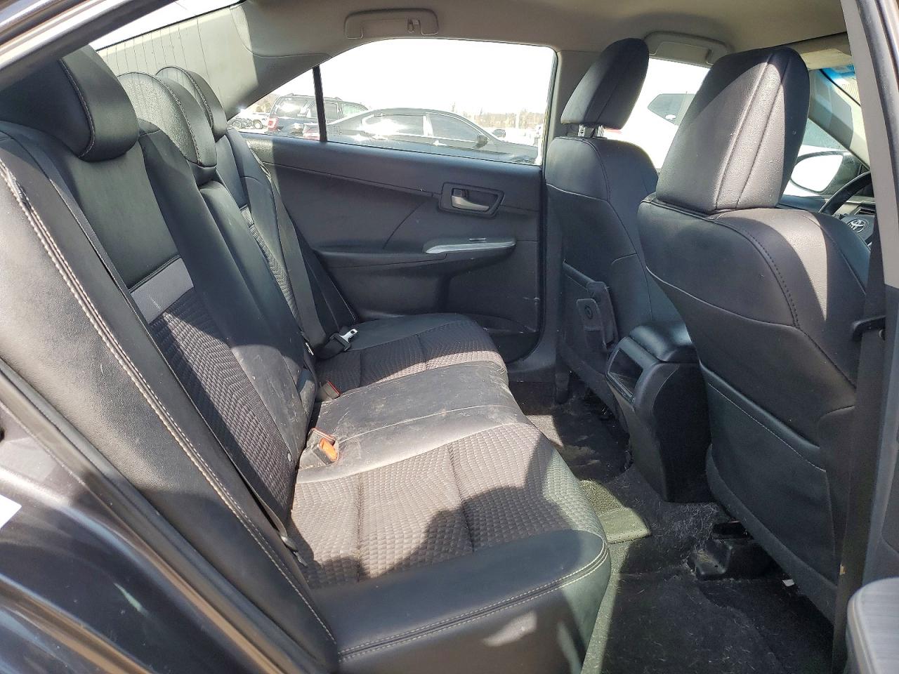 2013 TOYOTA CAMRY L photo 19