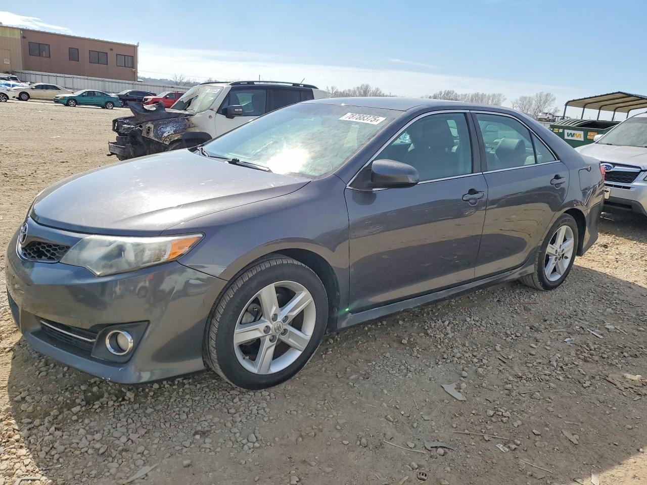 2013 TOYOTA CAMRY