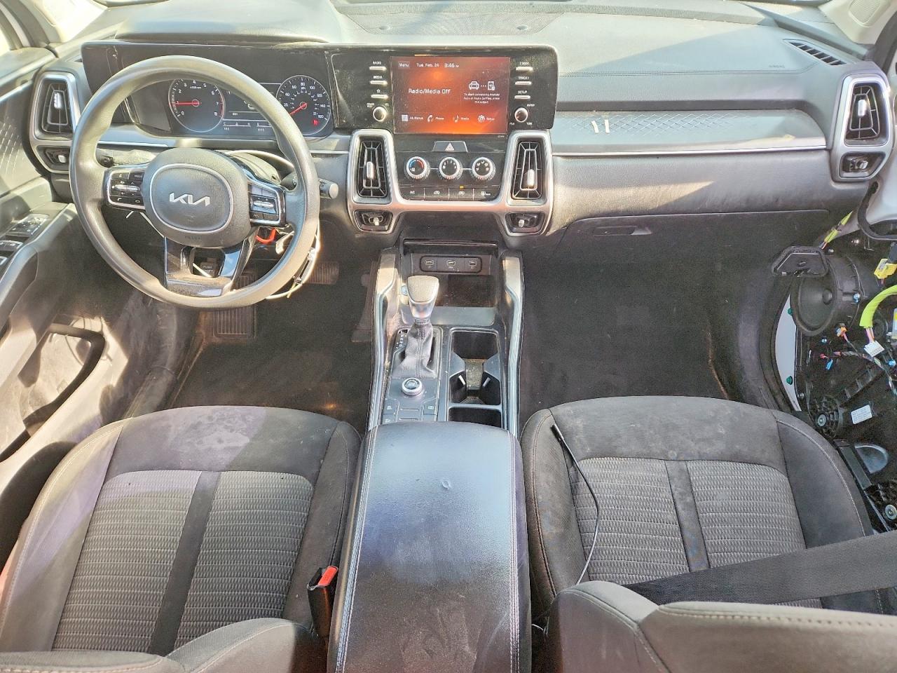 2022 KIA SORENTO LX photo 15
