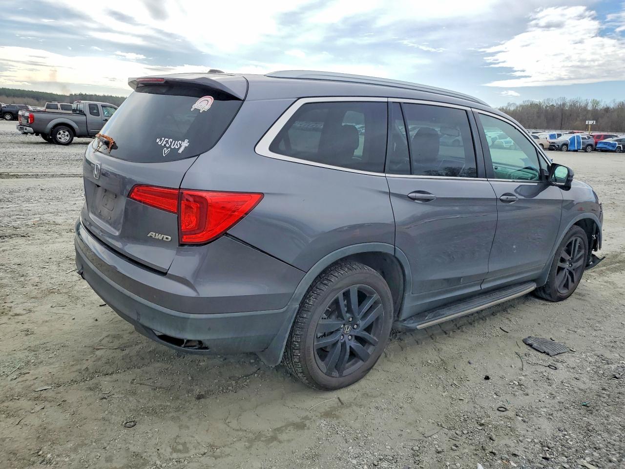 2016 HONDA PILOT EXLN photo 7