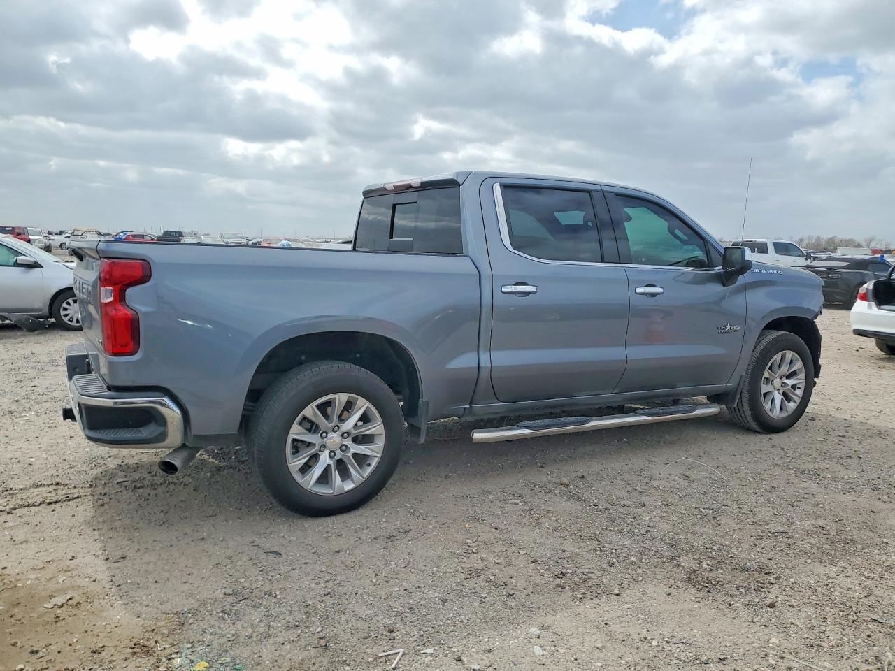 2019 CHEVROLET SILVERADO C1500 LTZ photo 5