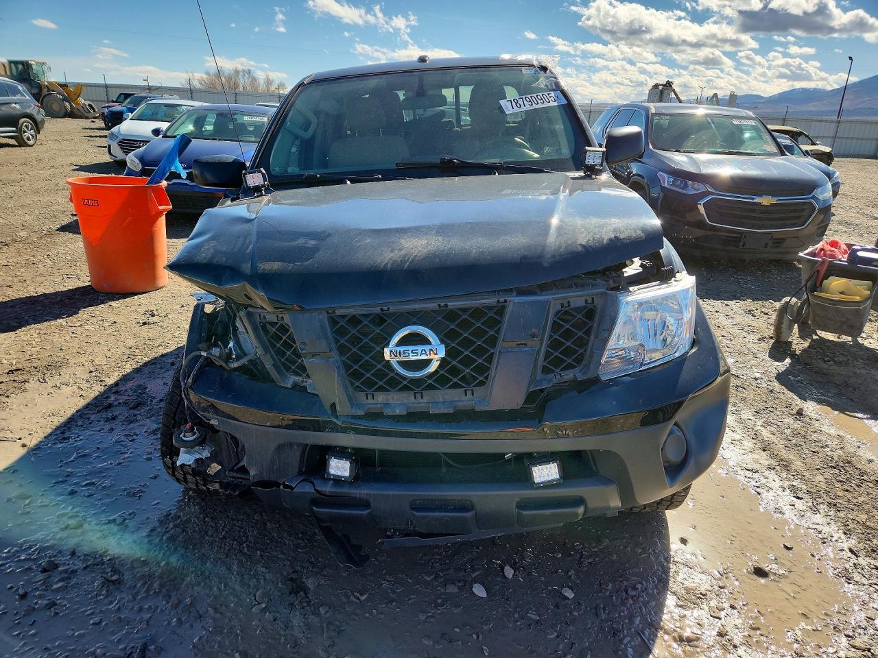 2018 NISSAN FRONTIER SV photo 5