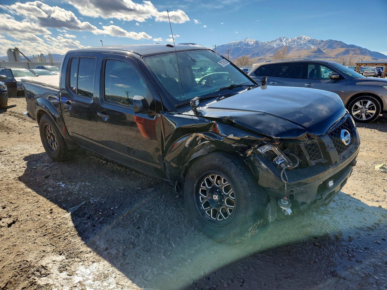2018 NISSAN FRONTIER SV photo 4