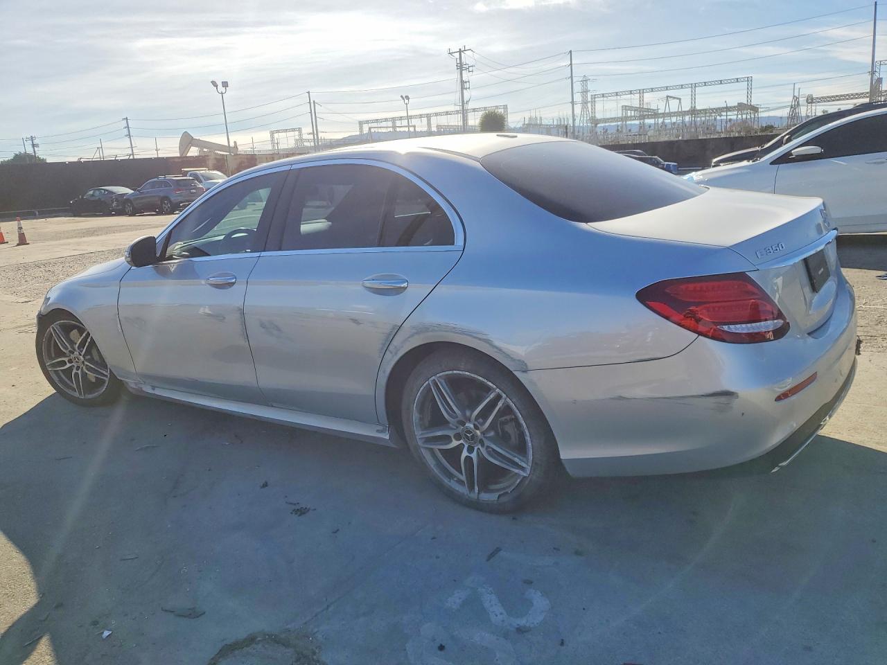 2020 MERCEDES-BENZ E 350 photo 2