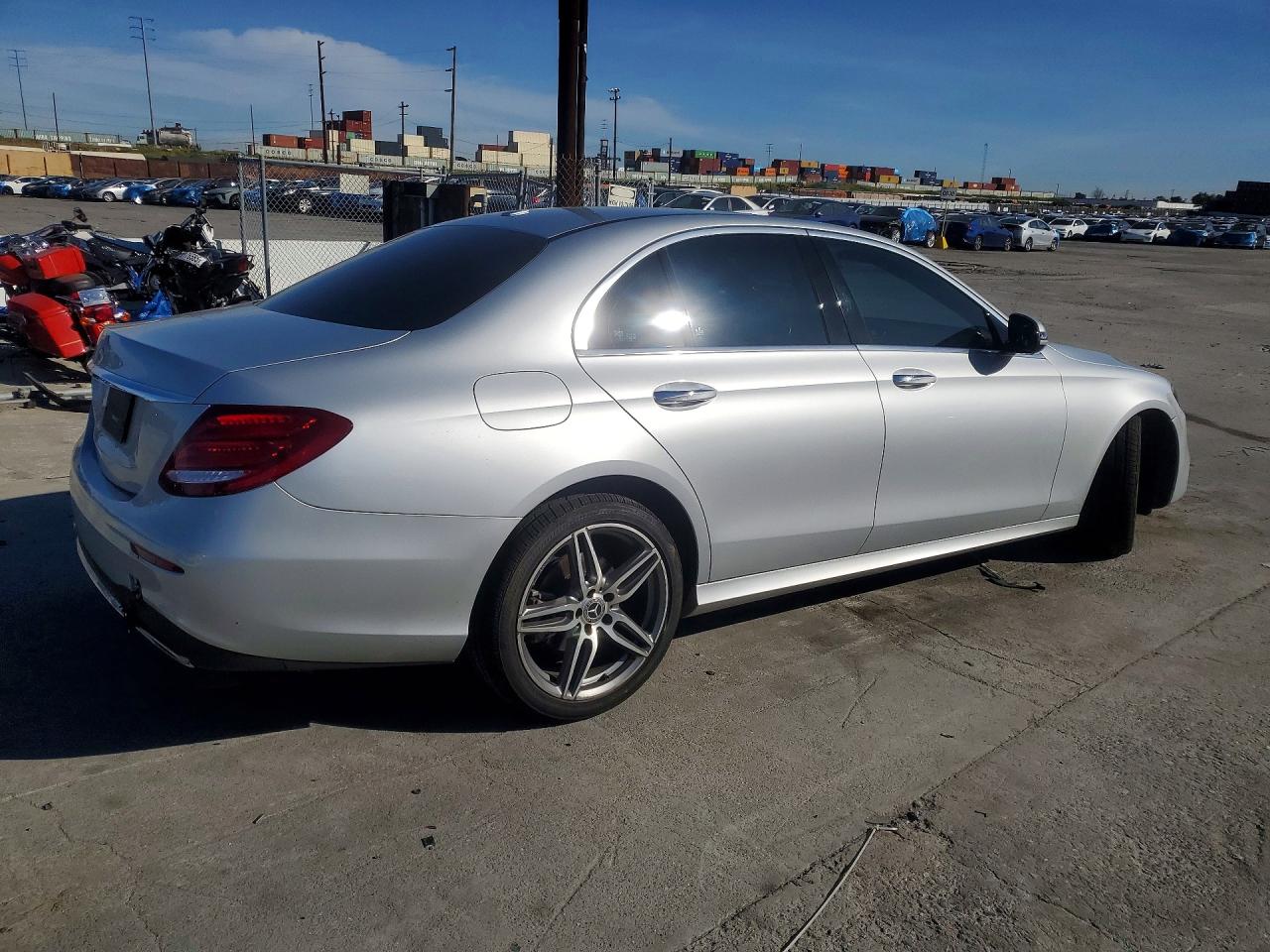 2020 MERCEDES-BENZ E 350 photo 3
