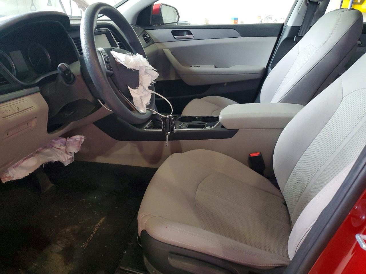 2018 HYUNDAI SONATA SE photo 7
