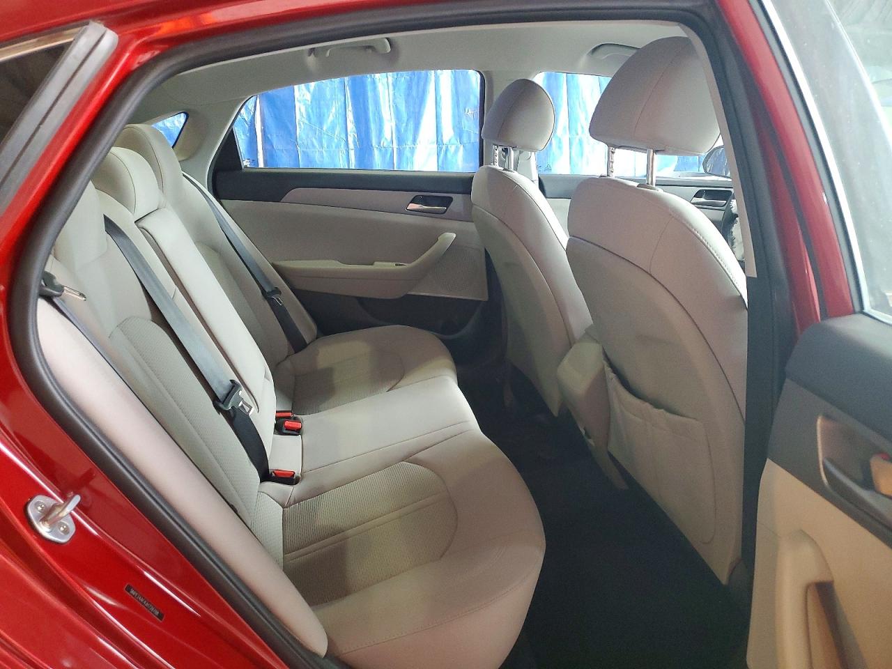 2018 HYUNDAI SONATA SE photo 10