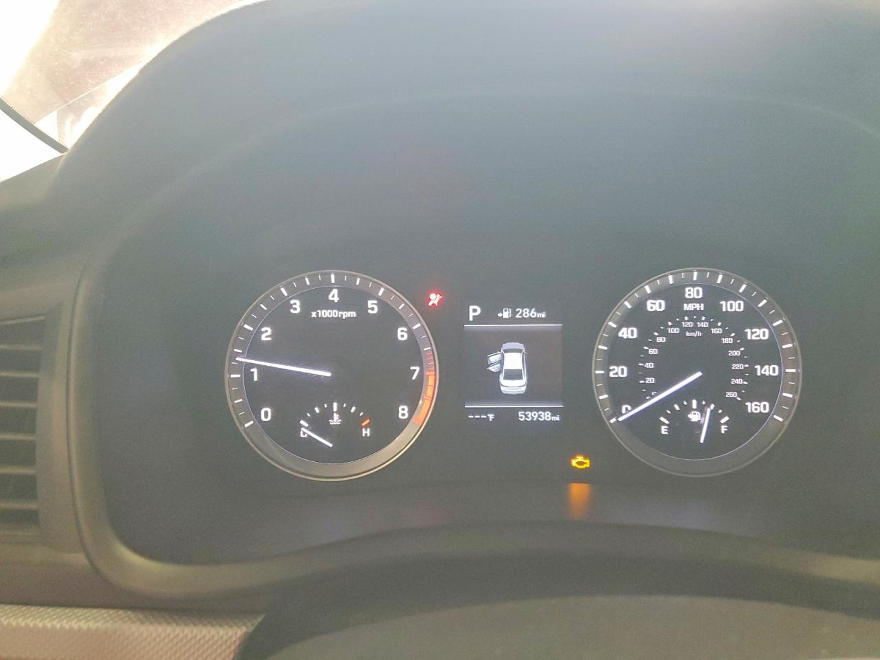2018 HYUNDAI SONATA SE photo 9