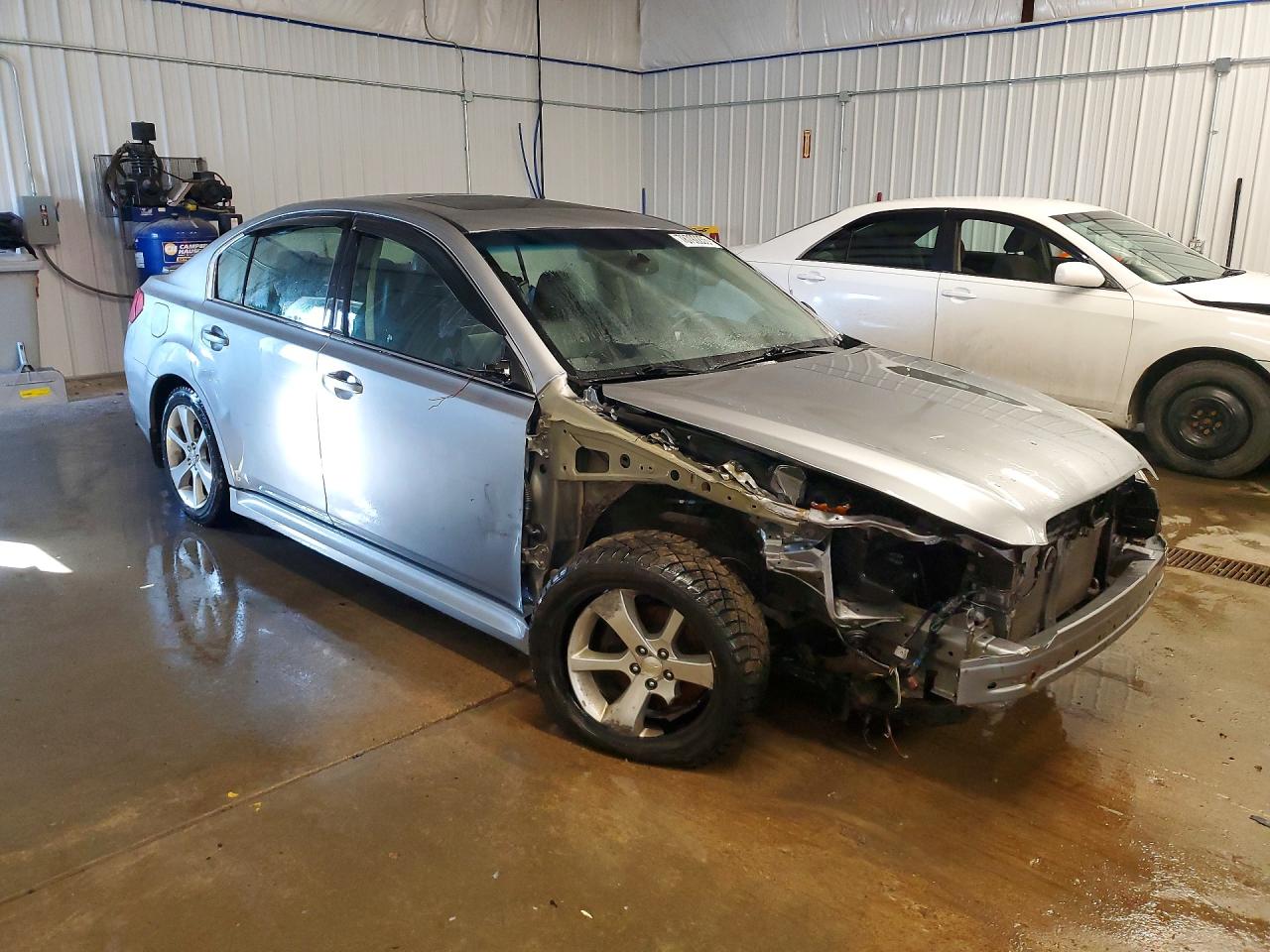 2010 SUBARU LEGACY 2.5I LIMITED photo 4