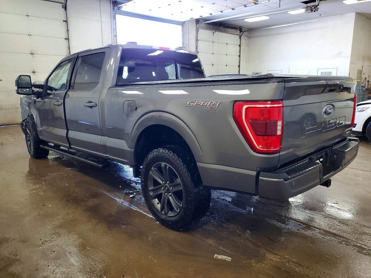 2023 FORD F150 SUPERCREW photo 2