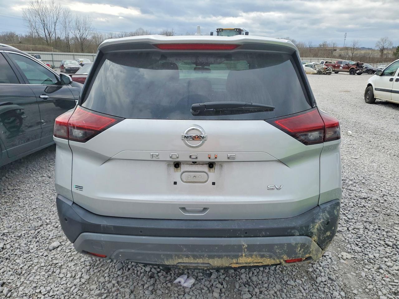 2021 NISSAN ROGUE SV photo 11