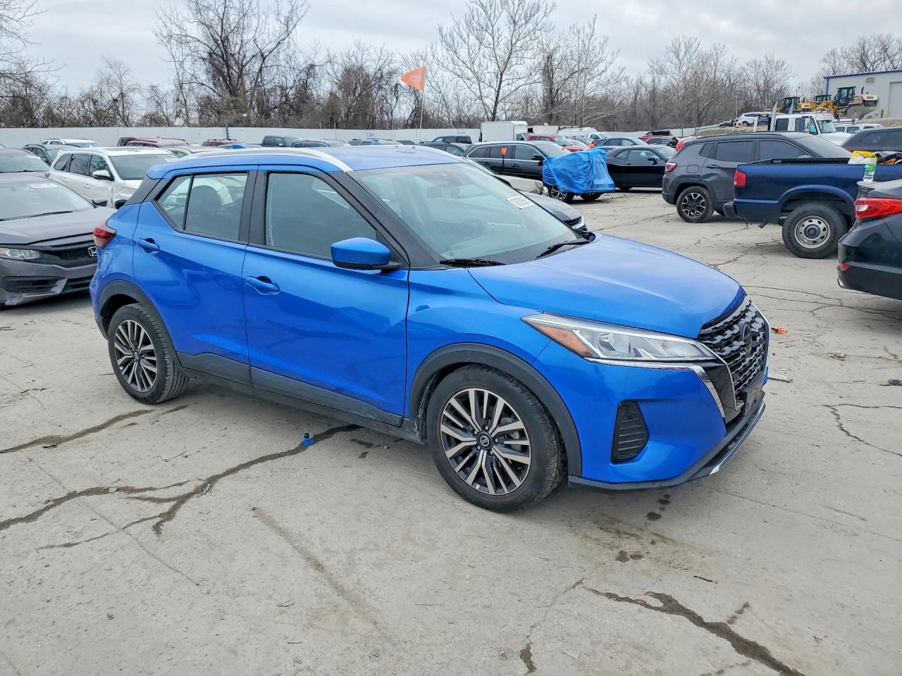 2021 NISSAN KICKS SV photo 4