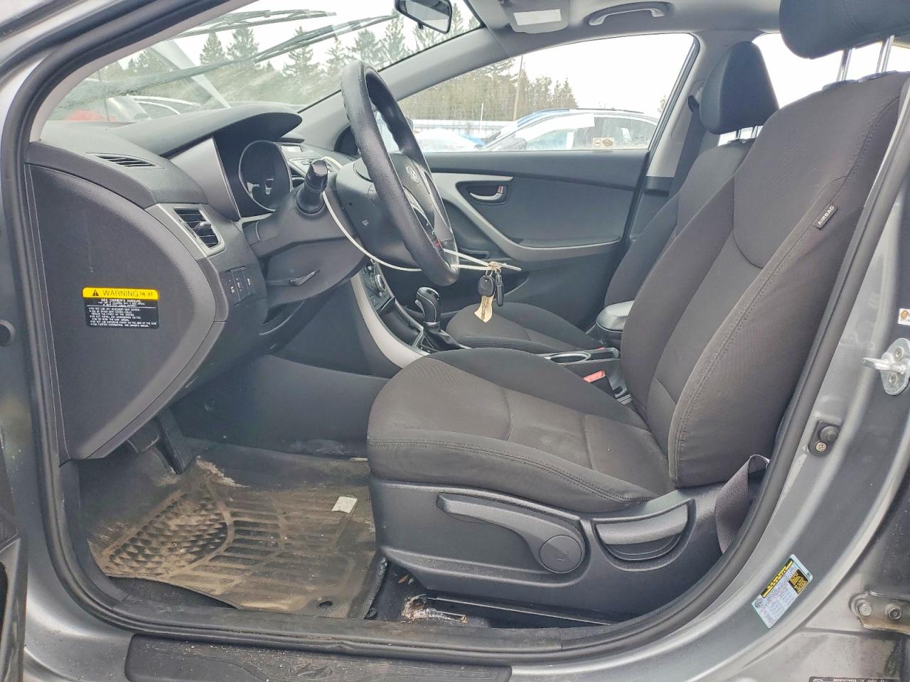 2016 HYUNDAI ELANTRA SE photo 13
