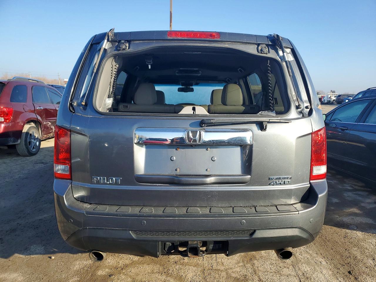 2013 HONDA PILOT TOURING photo 6