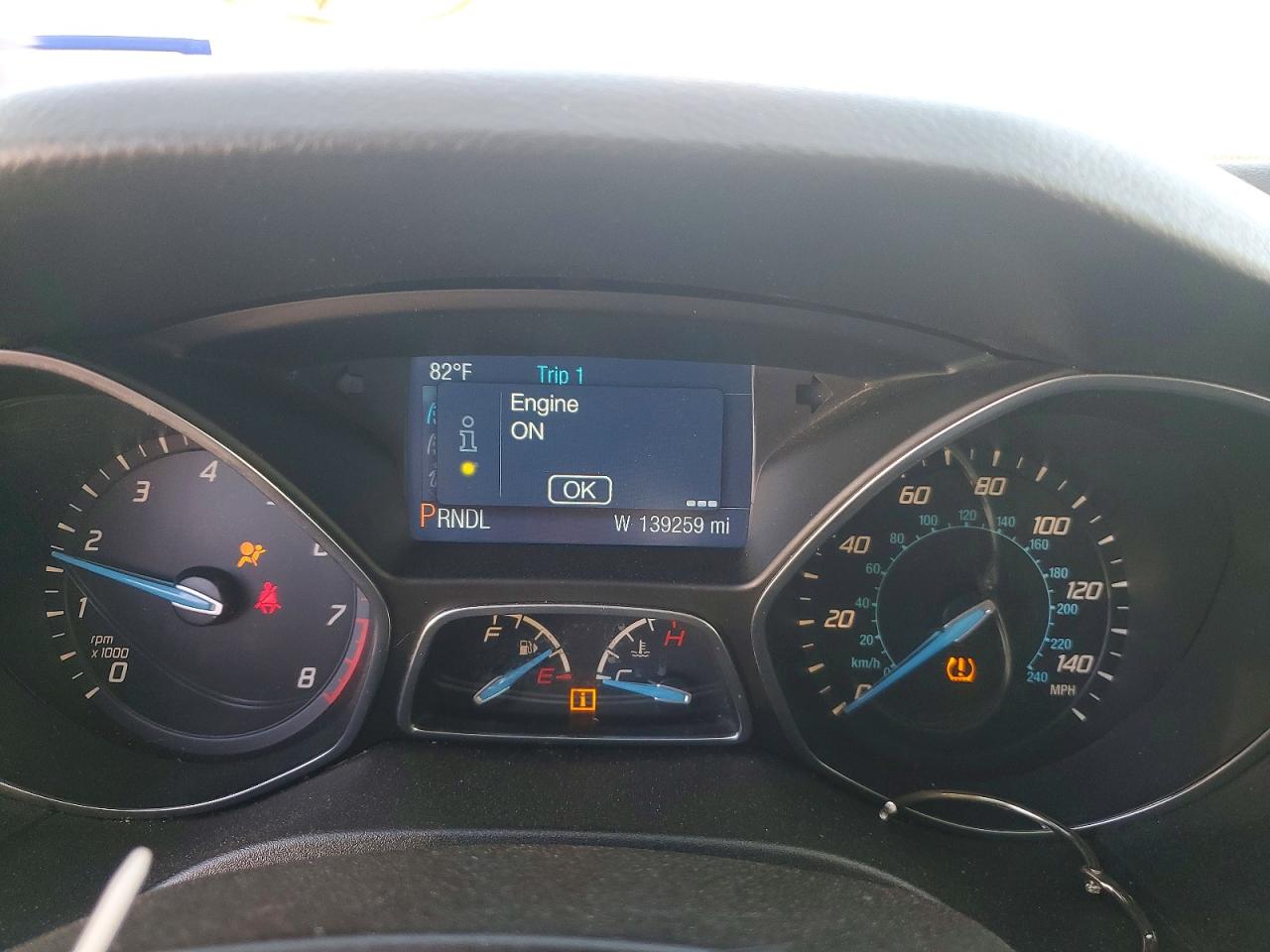 2014 FORD FOCUS SE photo 9