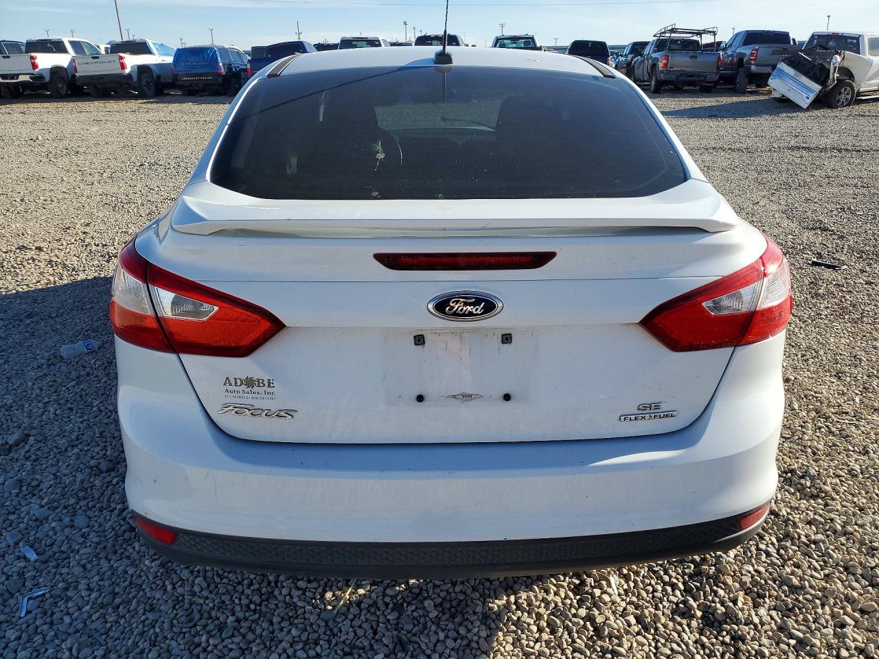 2014 FORD FOCUS SE photo 6