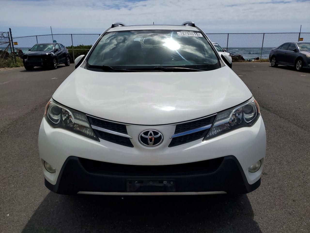 2015 TOYOTA RAV4 LIMITED photo 9