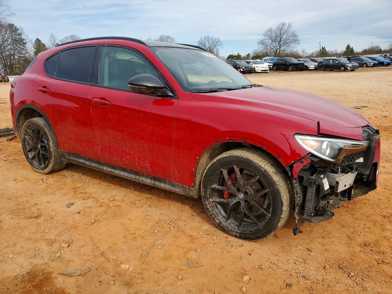 2020 ALFA ROMEO STELVIO photo 4