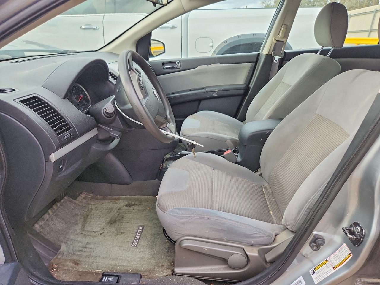 2011 NISSAN SENTRA 2.0 photo 13